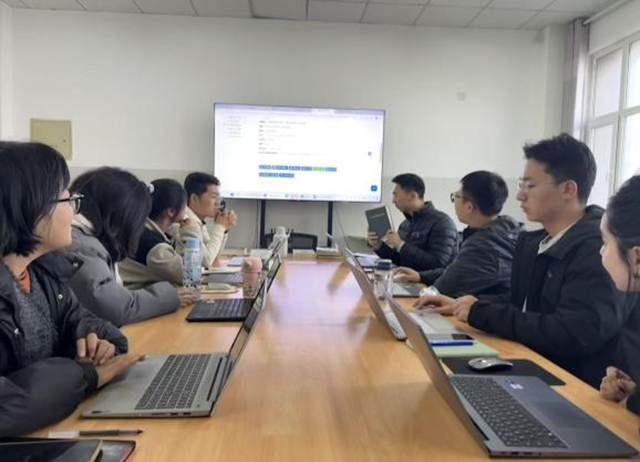 cb967fb979d353a405e10bf999690c89 cb967fb979d353a405e10bf999690c89